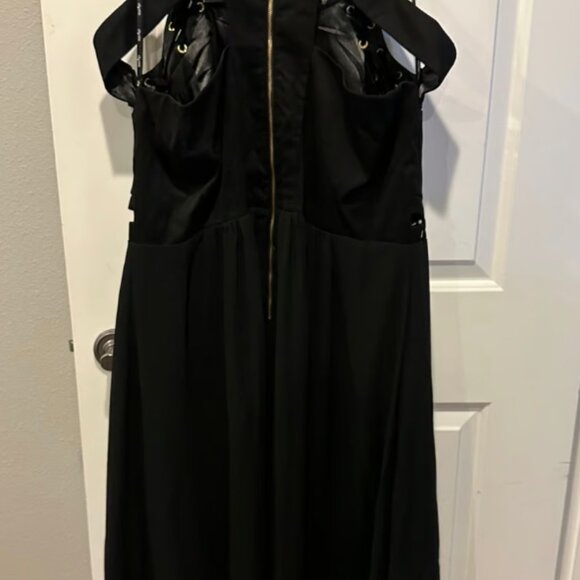 NWT City Chic Maxi Cutout Rihanna Dress - Picture 2 of 4
